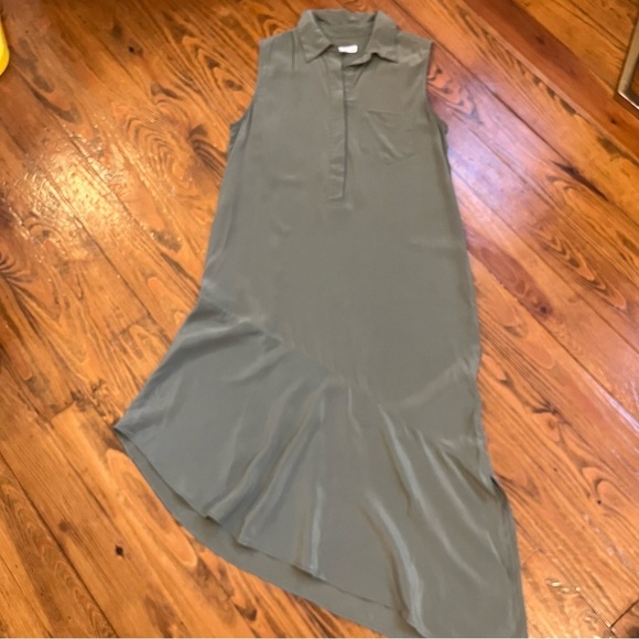 Equipment is 100% Silk Camouflage Olive Green Tira Asymmetrical Dress XS - Picture 11 of 12